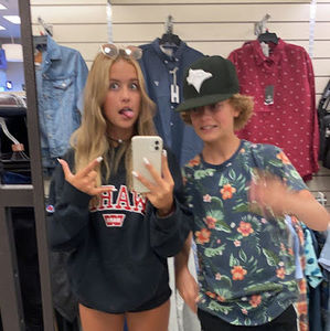 Meet your Posher, Brynne